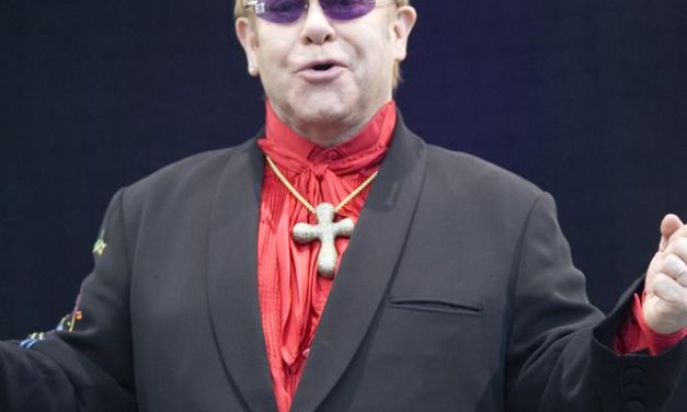 Elton John’s Addiction and Rehab Journey – About Asking for Help